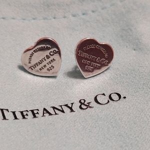 Return to Tiffany .925 Silver Heart Stud Earrings